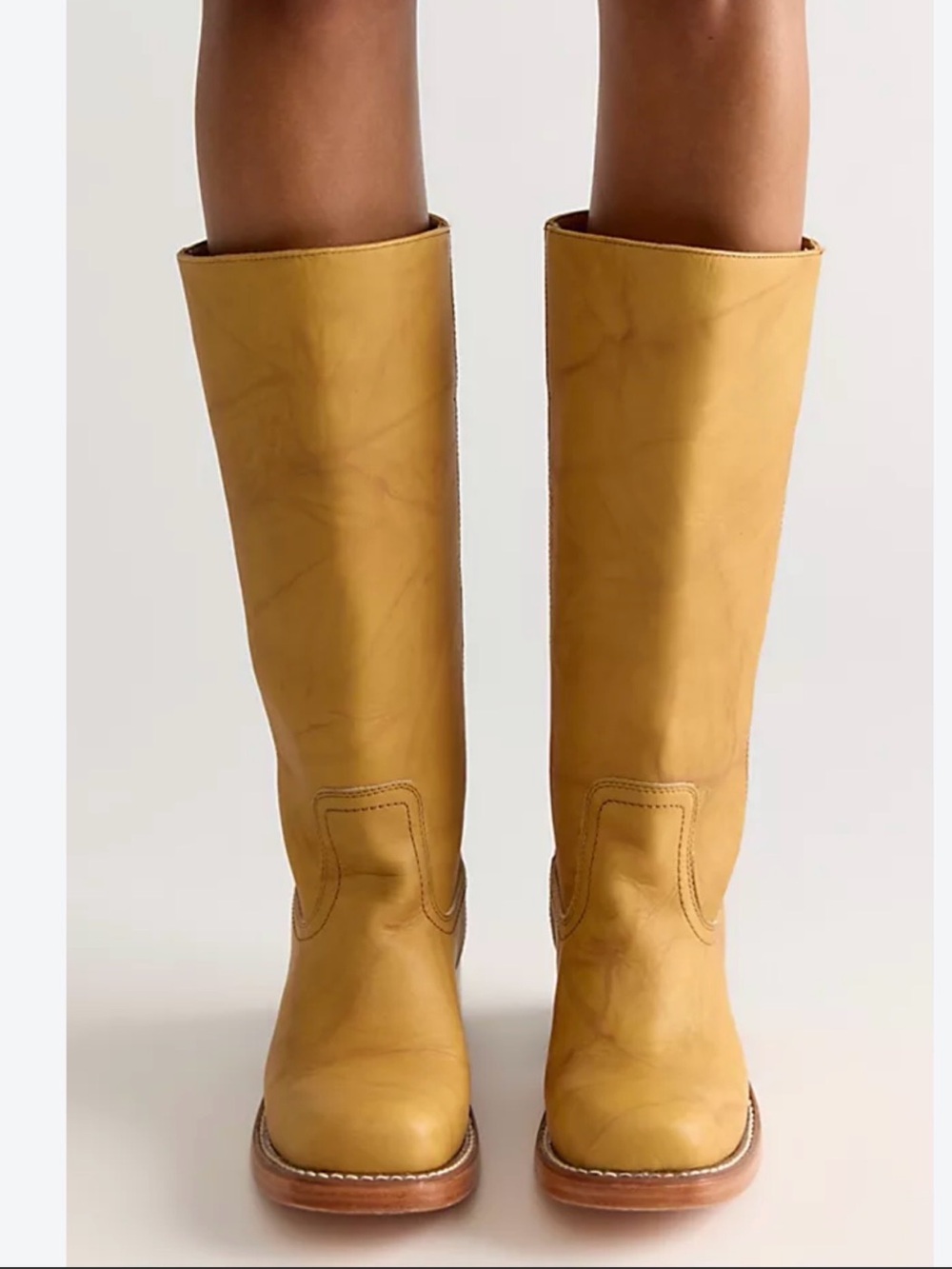 U.S. made Frye Campus Boots in Banana, Size 6.5, Excellent condition